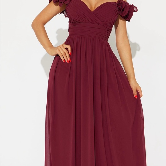 Fashion Nova Dresses & Skirts - Fashion Nova Burgundy Maxi Dress NWT